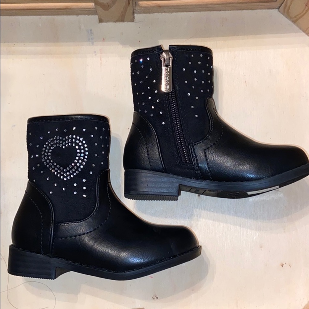 Tahari toddler Feller boots sz 6